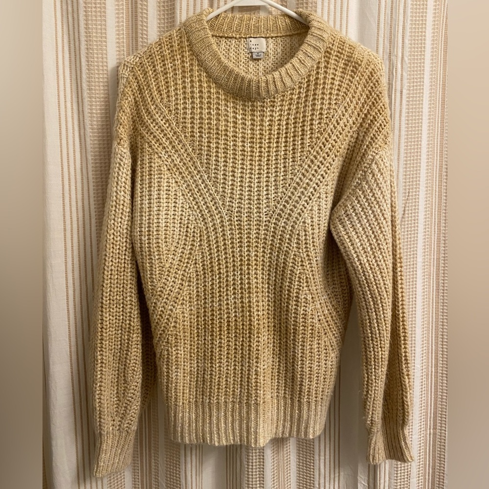 A New Day Pull Over Beige Knit Sweater